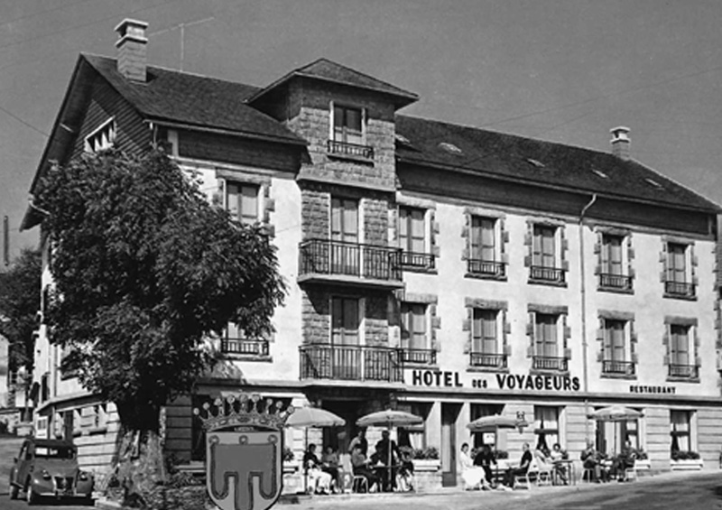 Photo d'époque de l'hôtel des voyageurs